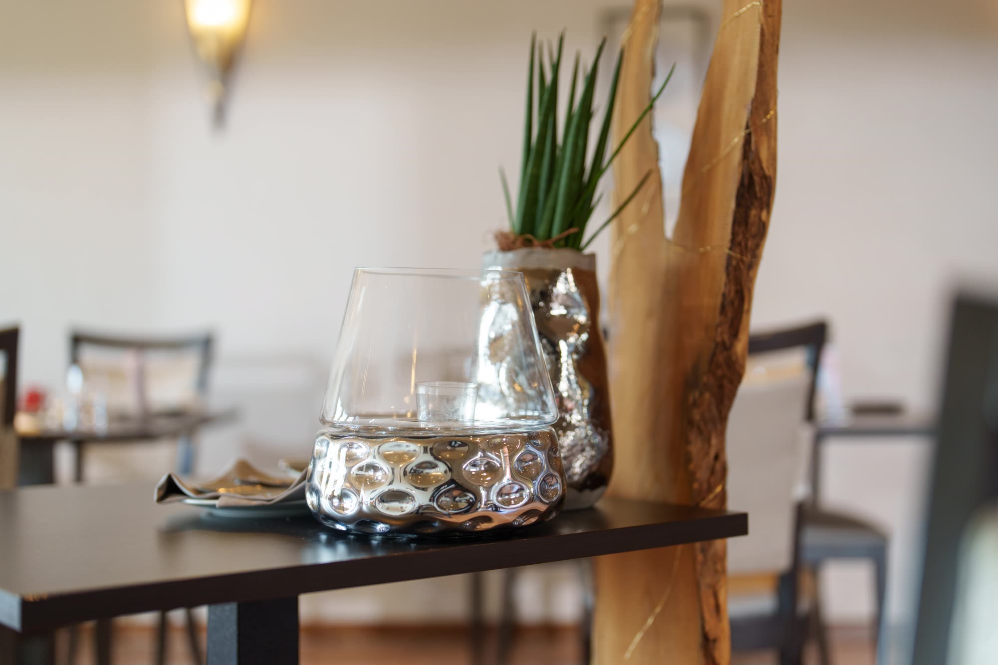 Table dressée pour un événement